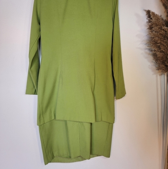Farouche vintage dress with matching blazer. Bright green. Size 8. - Picture 6 of 14